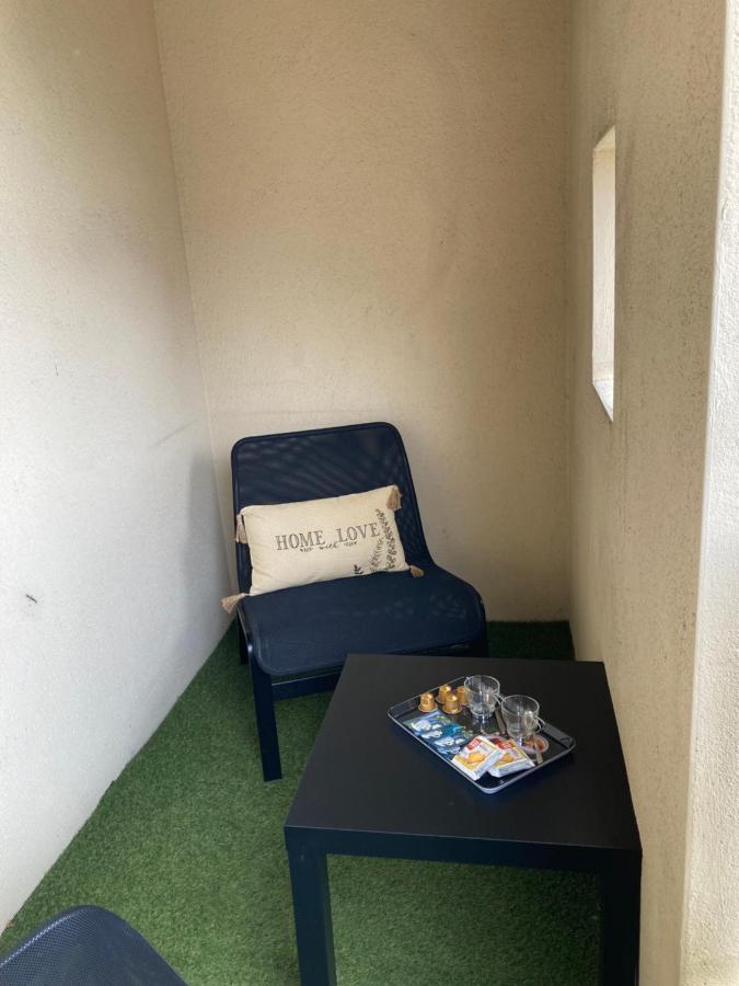 Charmant T2 Sur Ile De Nantes Avec Parking Et Balcon 외부 사진